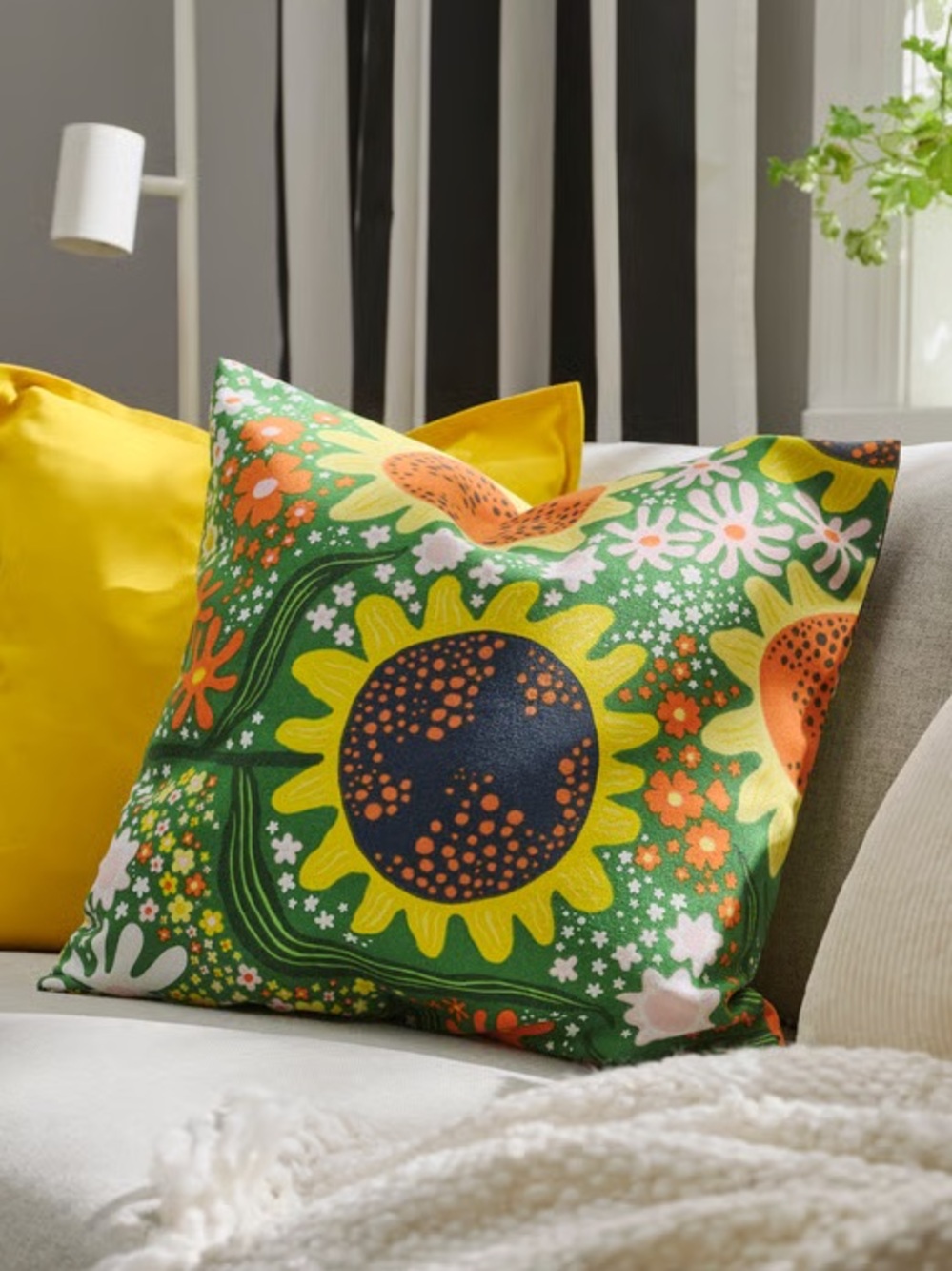 Floral Sunflower Green Decorative Throw Pillow
